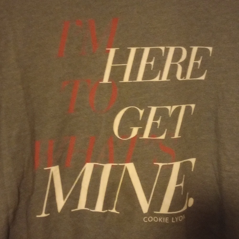 🎉HOST PICK 🎉 Torrid Gray Empire Graphic Tee - Picture 2 of 3